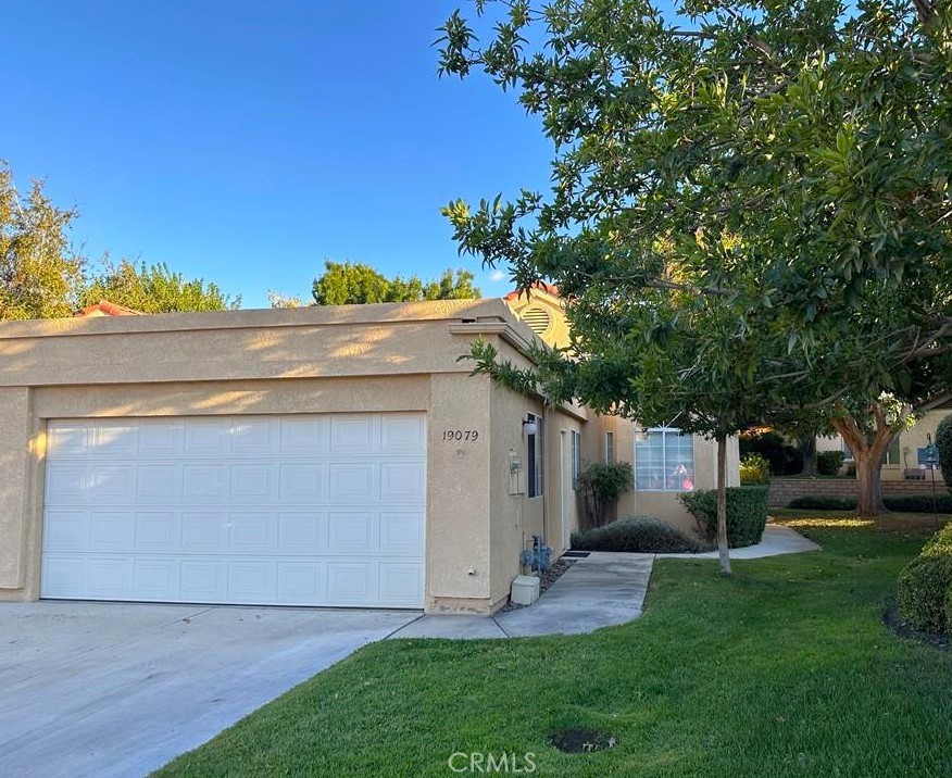 19079 Primrose Lane Property Photo 1