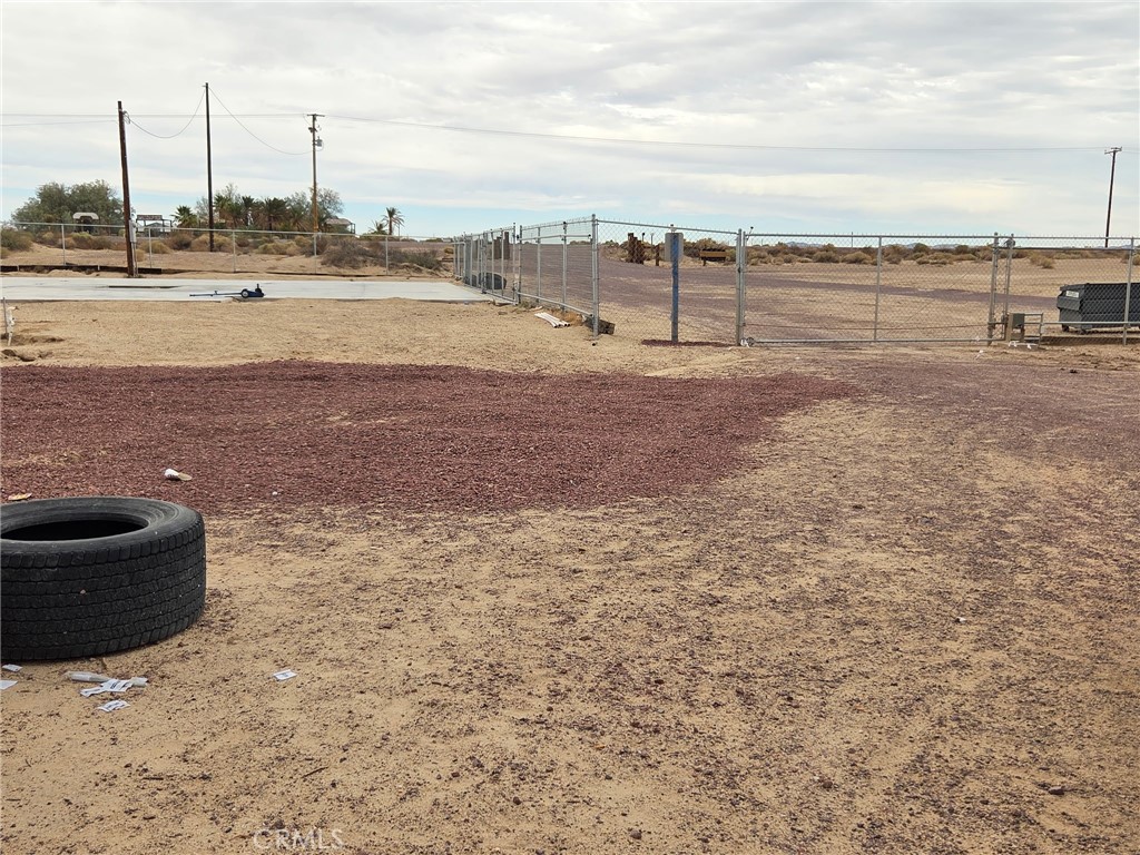 45985 National Trails Property Photo 4