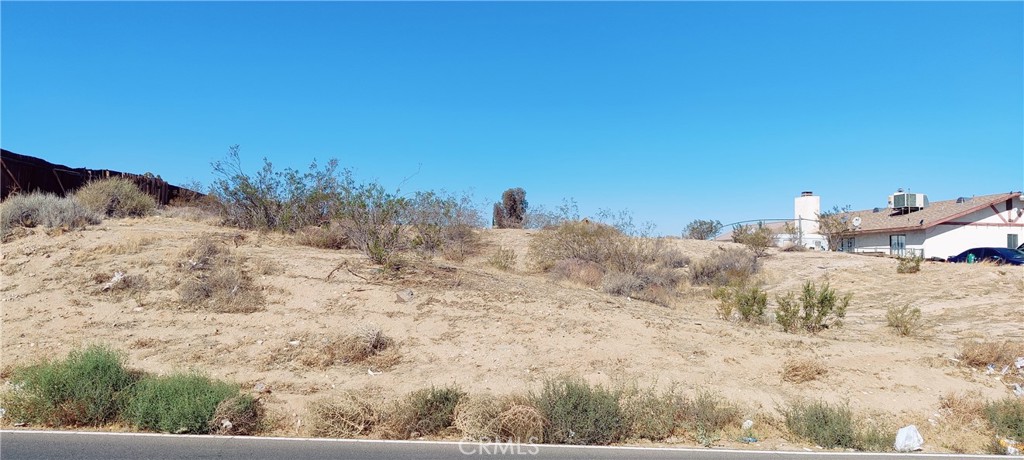 0 3rd Property Photo 1