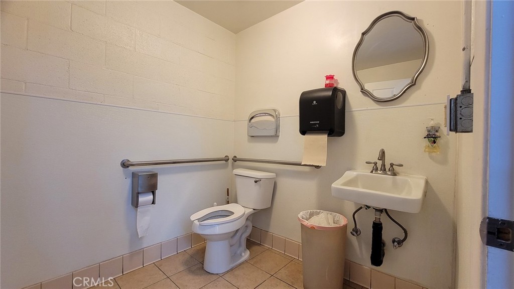72074 72074 Baker Boulevard Property Photo 19