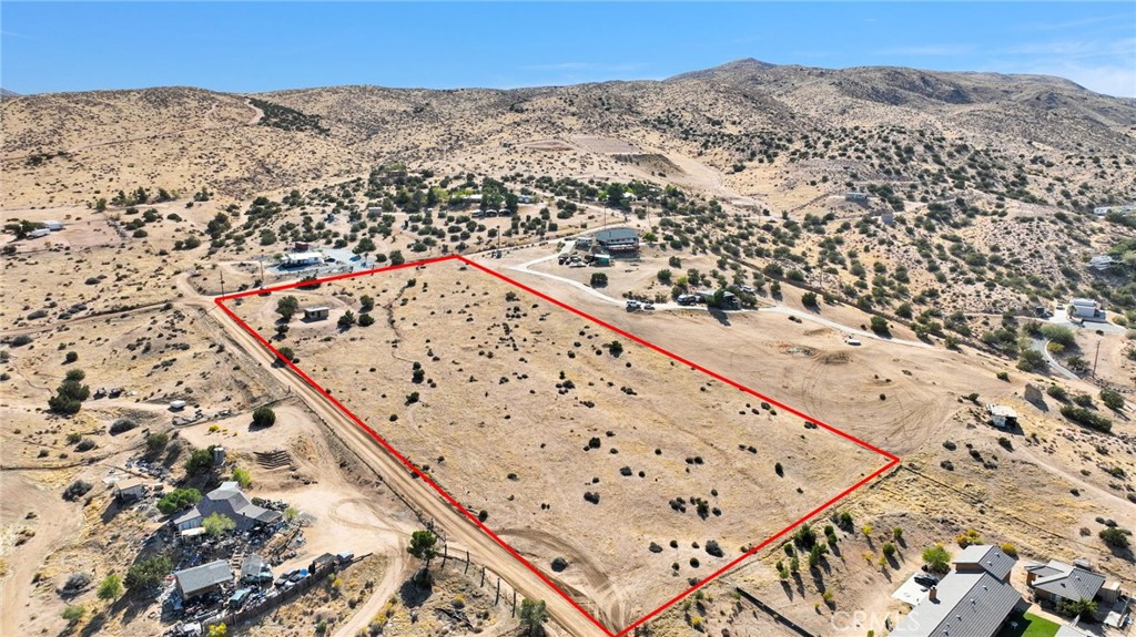23766 Valley View Property Photo 9