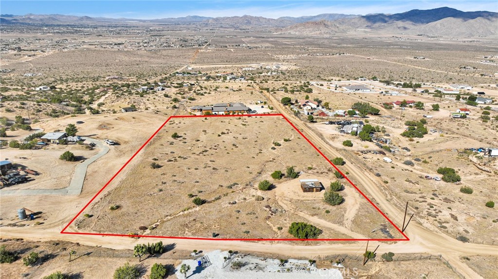 23766 Valley View Property Photo 11