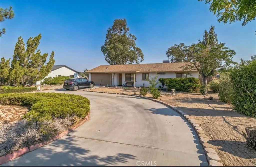 16654 Sholic St Property Photo 1