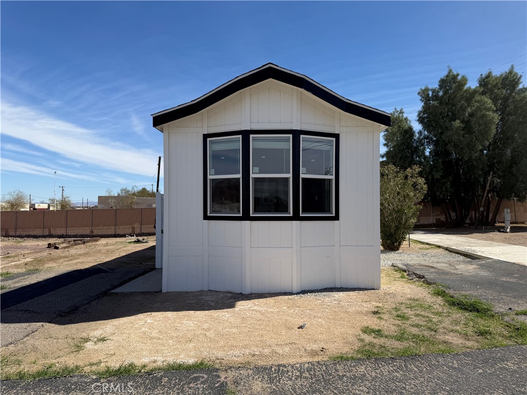 35475 National Trails 27 Property Photo 4
