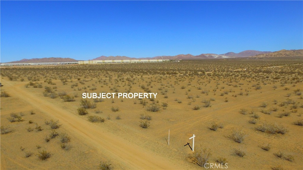 46337131 Comanche Road Property Photo 1
