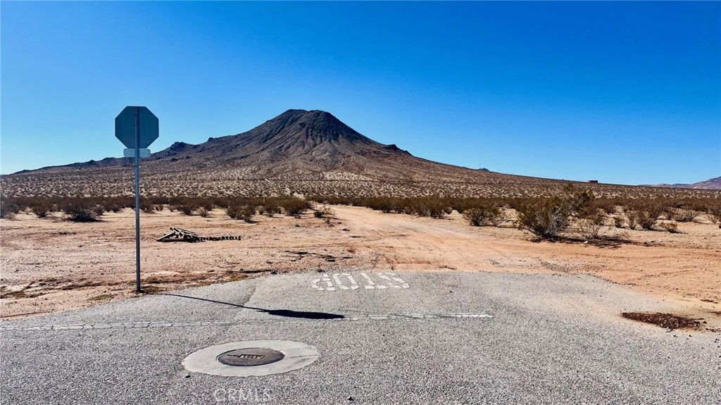 46337131 Comanche Road Property Photo 7
