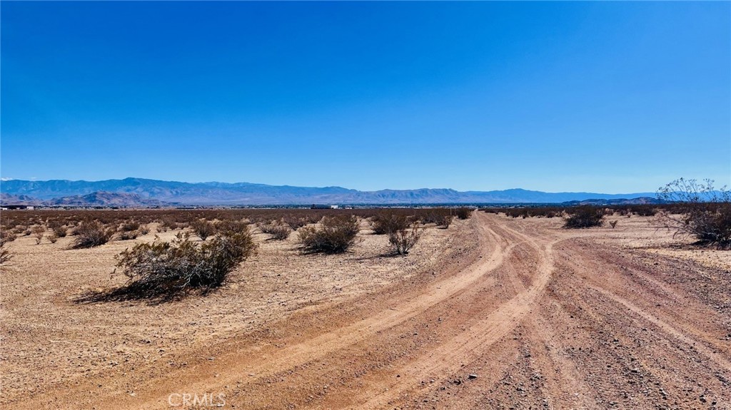 46337131 Comanche Road Property Photo 10