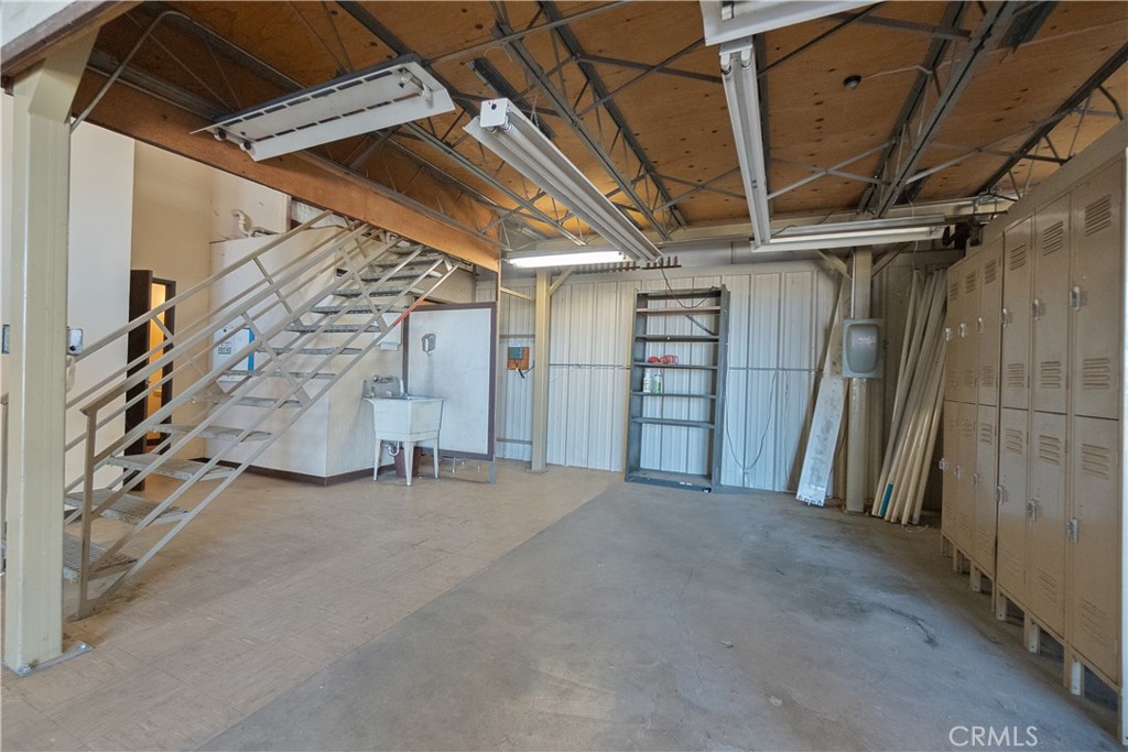 7146 Santa Fe Avenue Property Photo 8