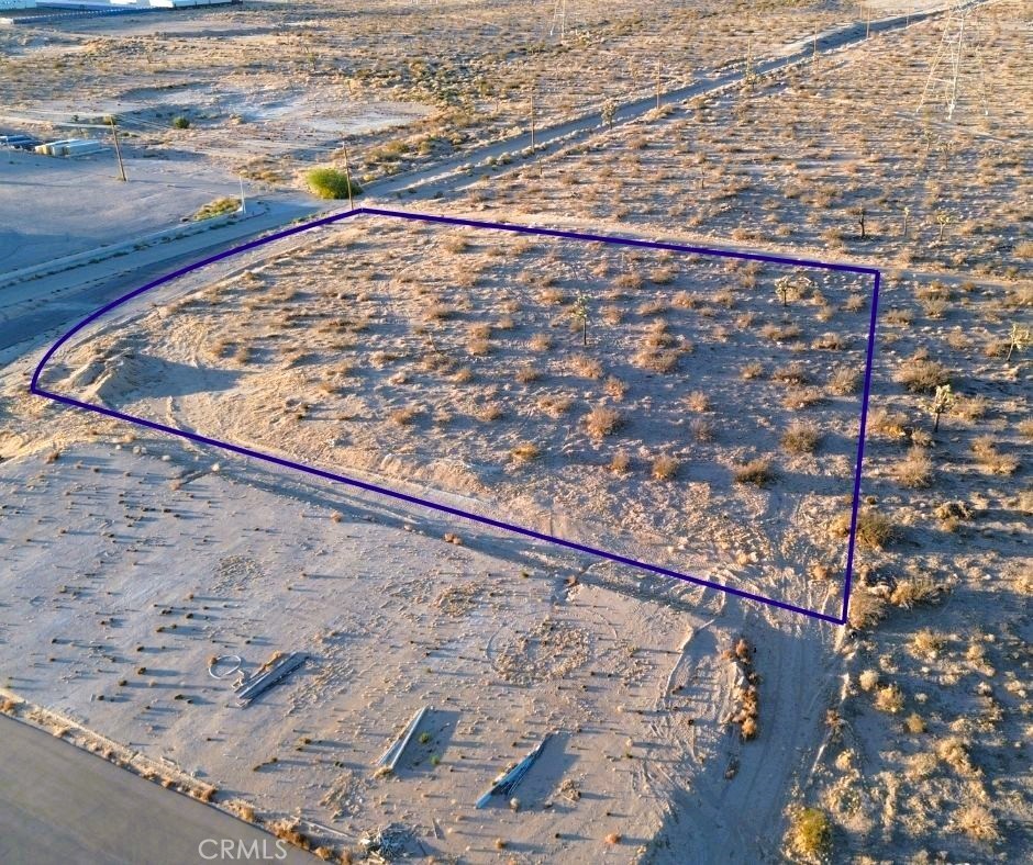 9 Violet Property Photo 2