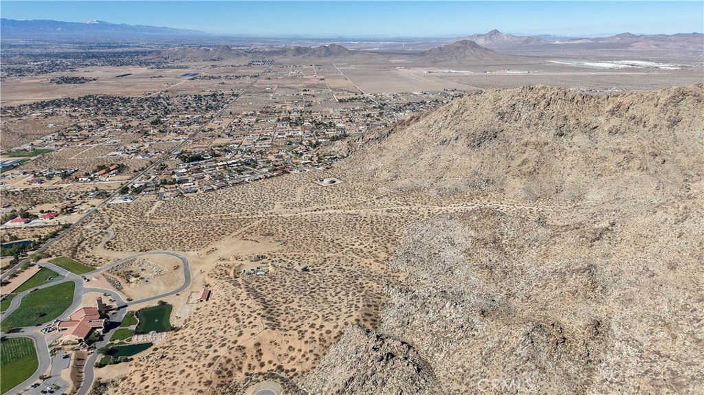 23545 Valley Crest Property Photo 2