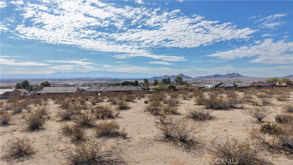 23545 Valley Crest Property Photo 10