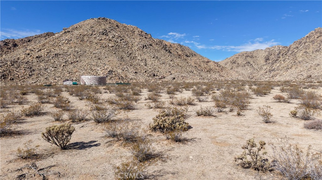 23545 Valley Crest Property Photo 11