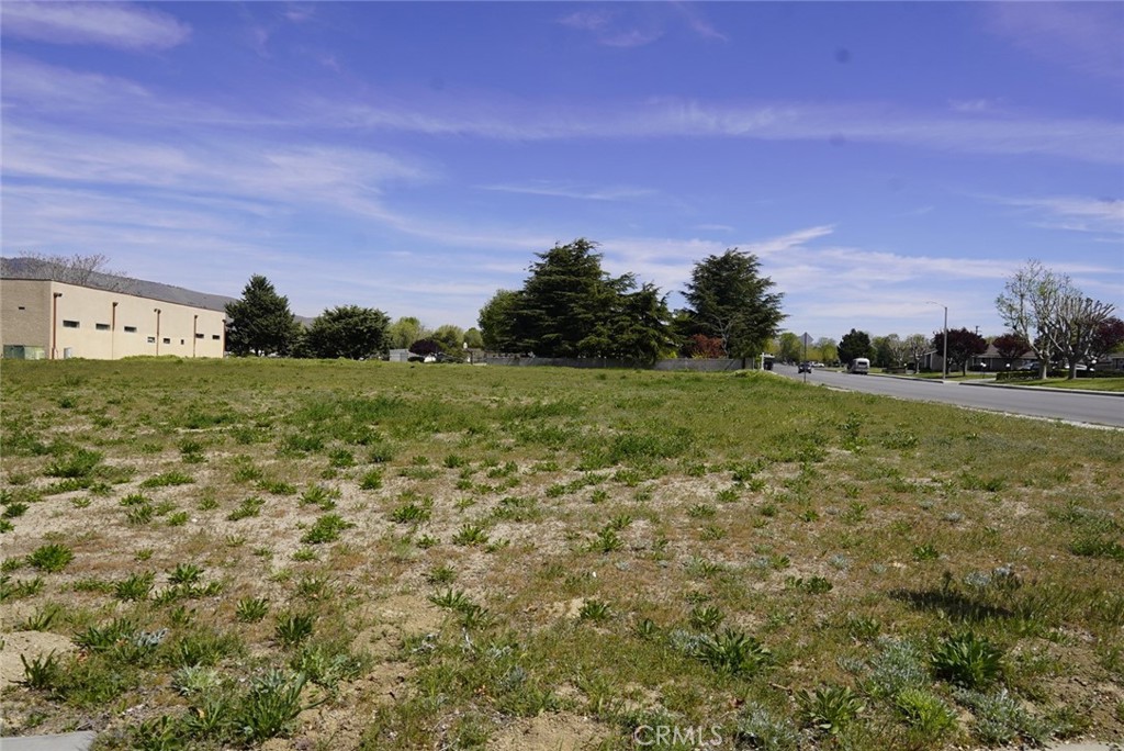 4 West E St Property Photo 1