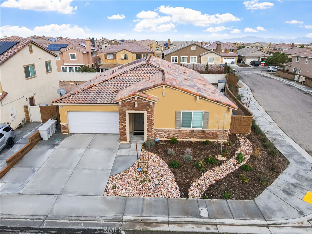 12942 Carlsbad Property Photo 3