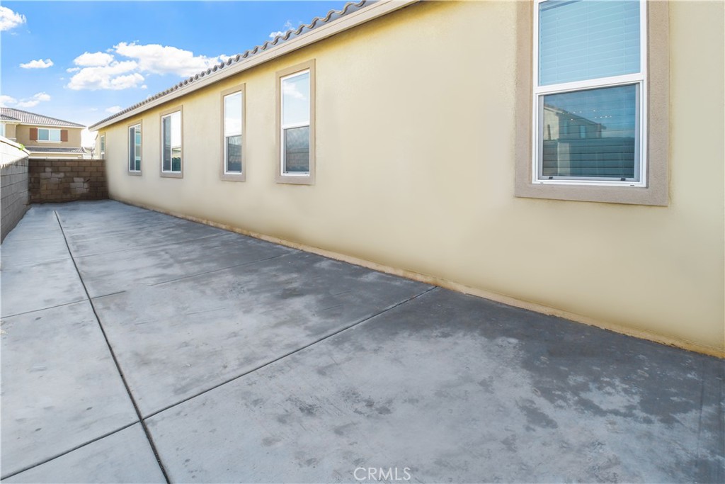 12942 Carlsbad Property Photo 28