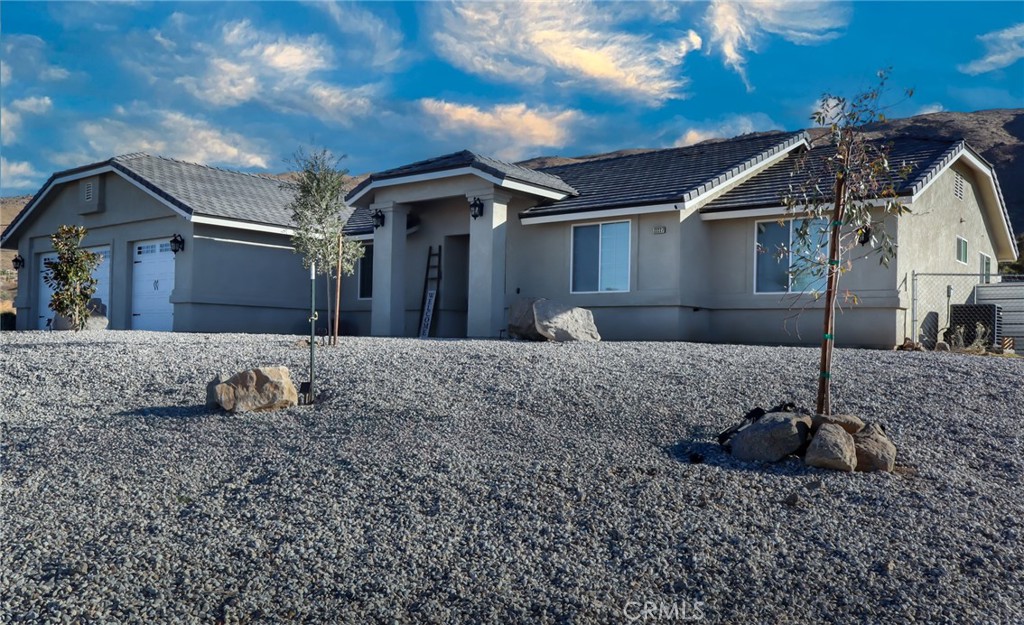 22227 Skyline Property Photo 3