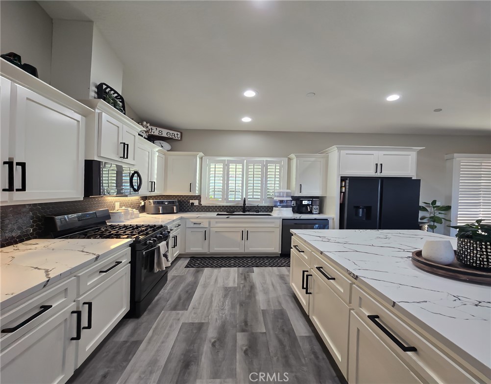 22227 Skyline Property Photo 19