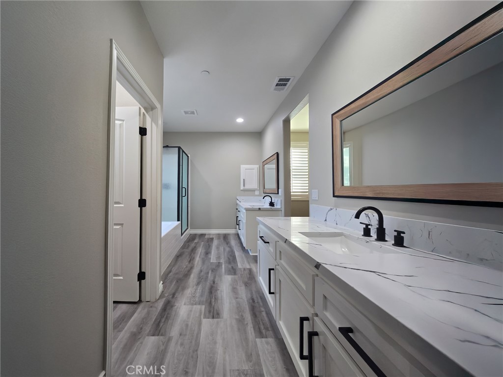 22227 Skyline Property Photo 31