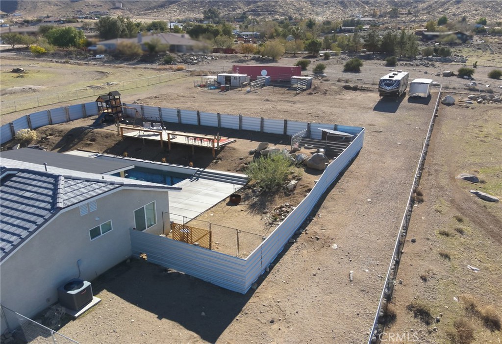 22227 Skyline Property Photo 39