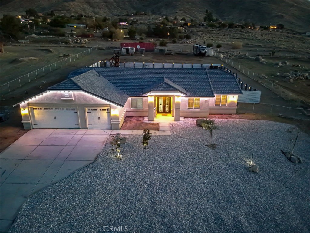 22227 Skyline Property Photo 40