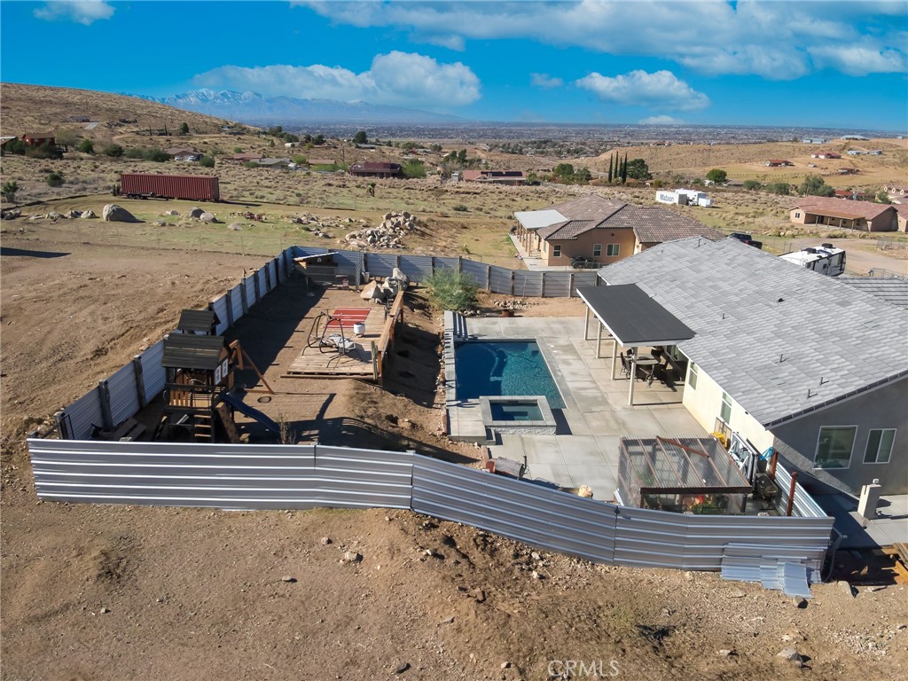 22227 Skyline Property Photo 43