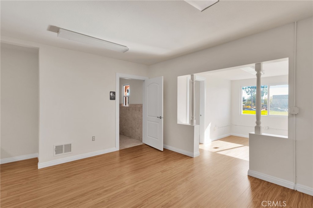 943 W Holt Boulevard Property Photo 15