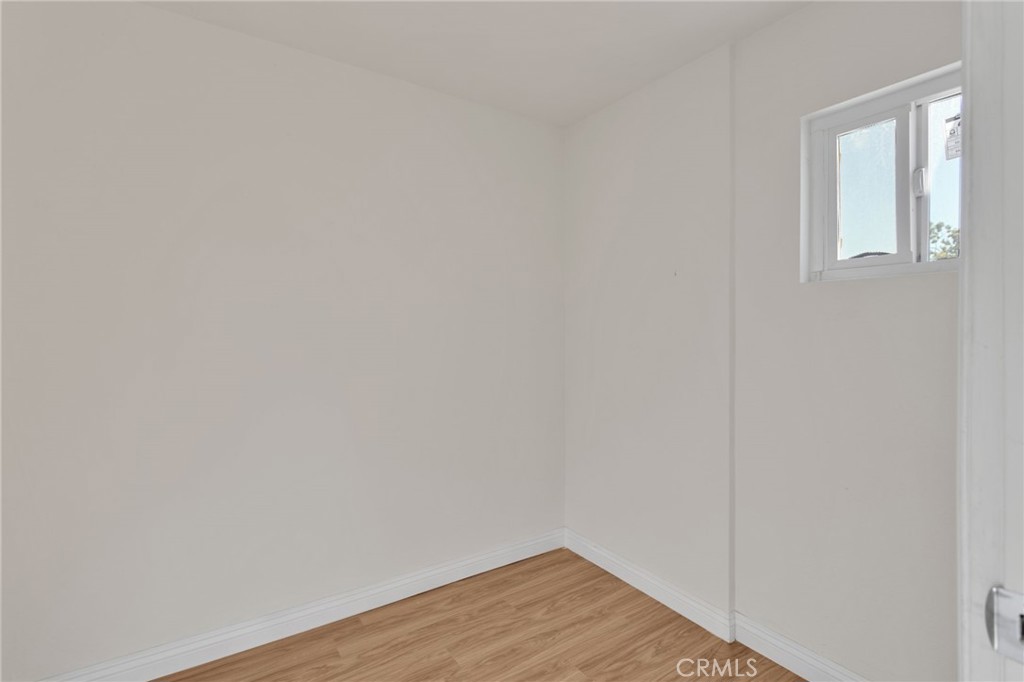 943 W Holt Boulevard Property Photo 18