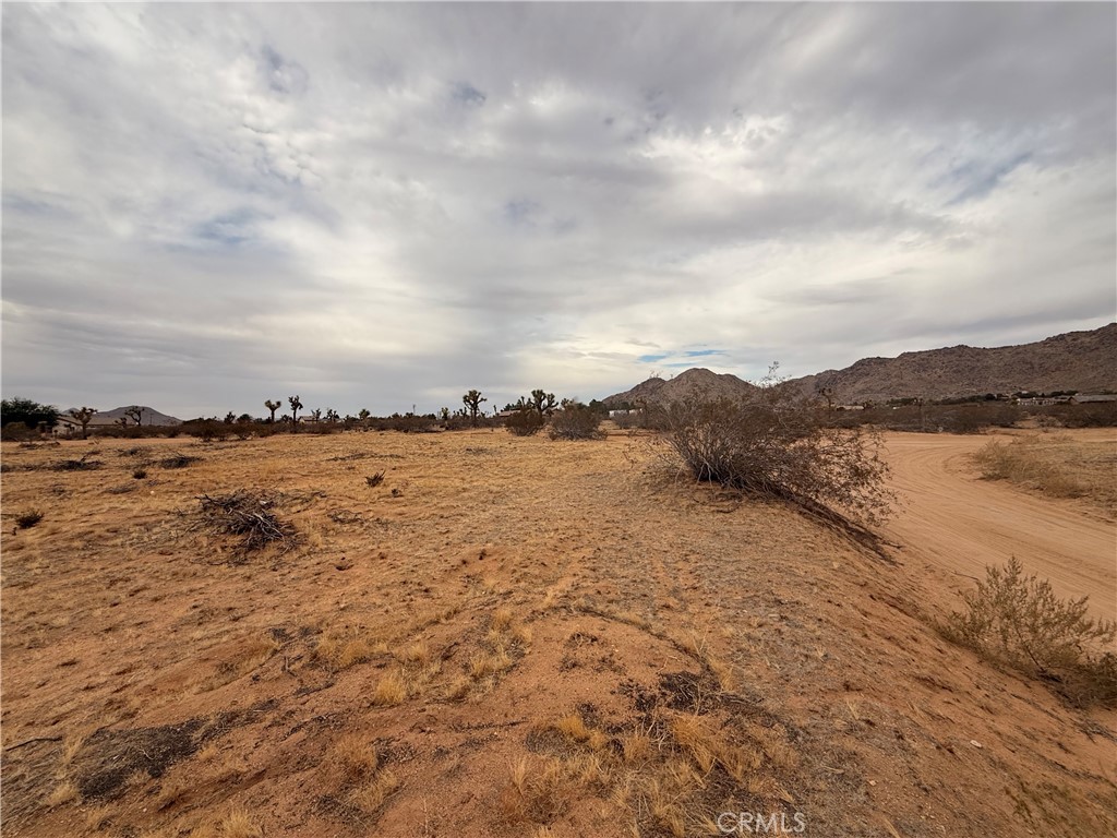 16252 Olema Road Property Photo 3
