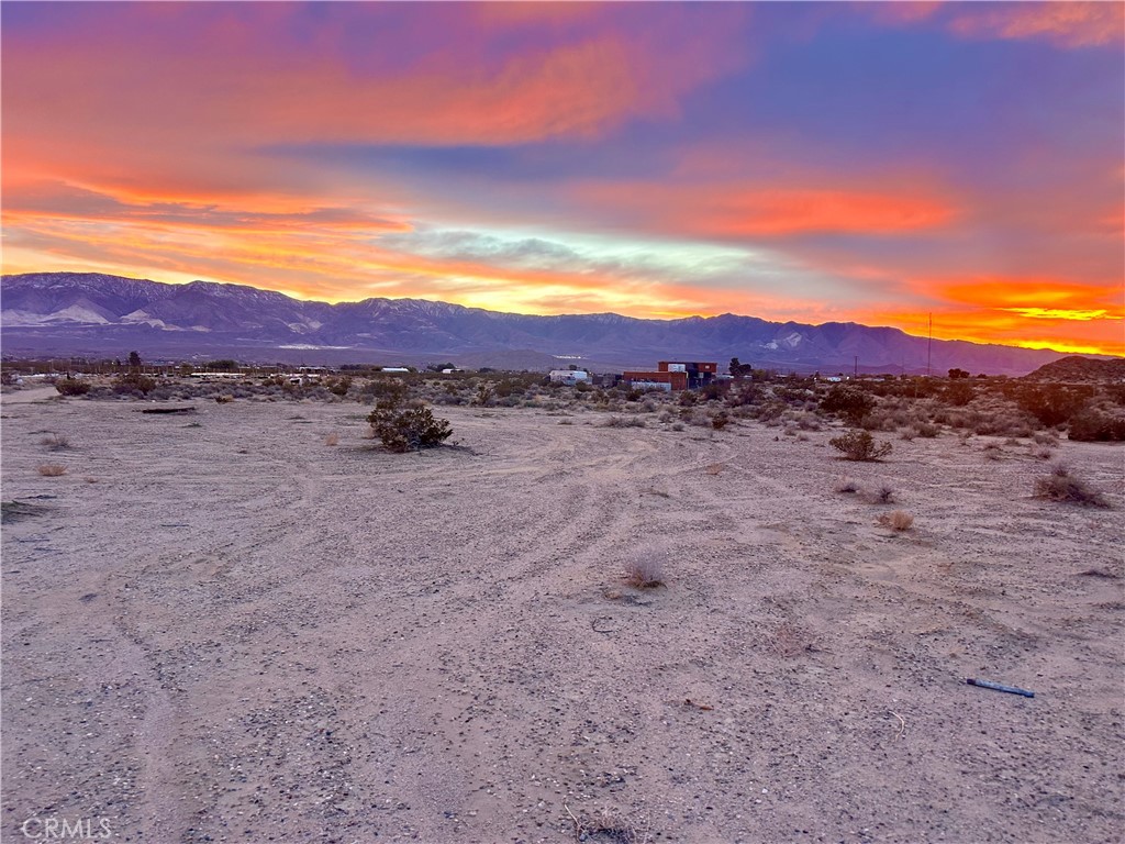 40 Rodeo Property Photo 2
