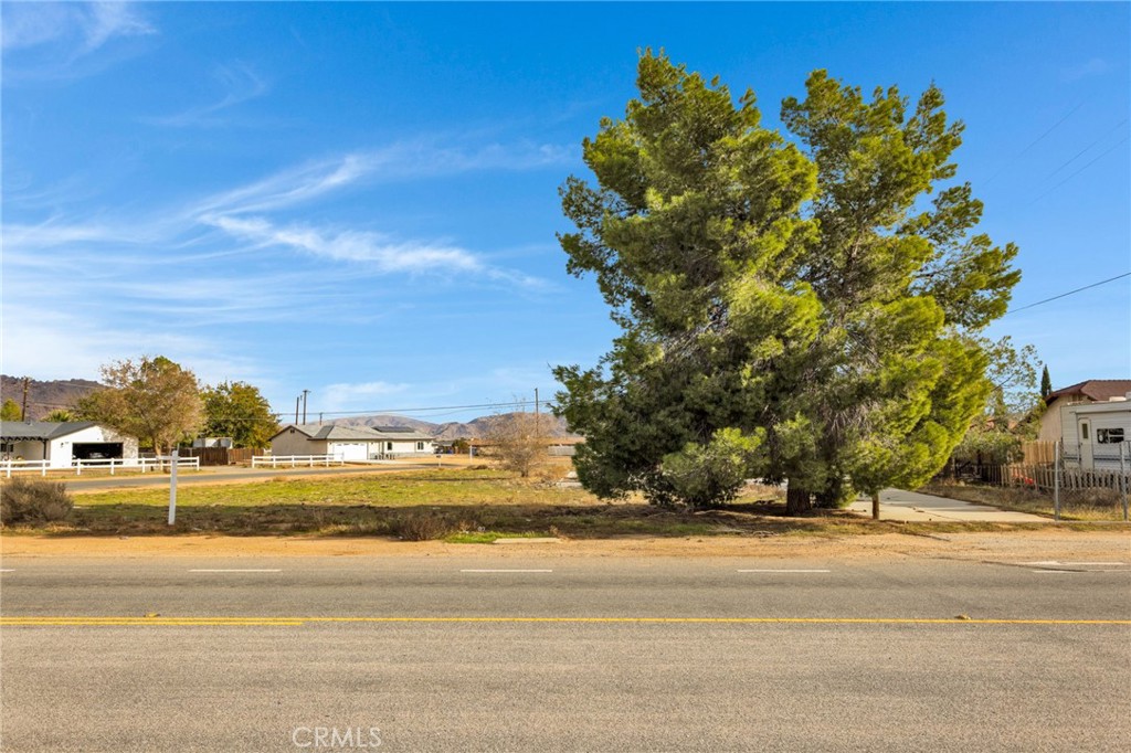 16693 Navajo Property Photo 8
