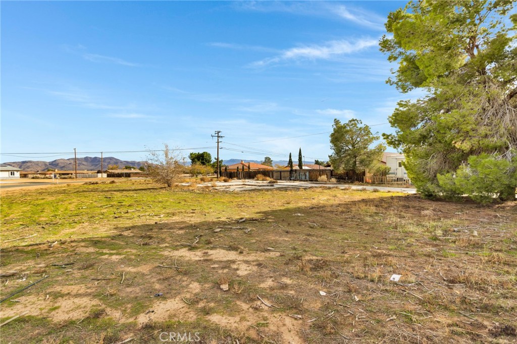 16693 Navajo Property Photo 9