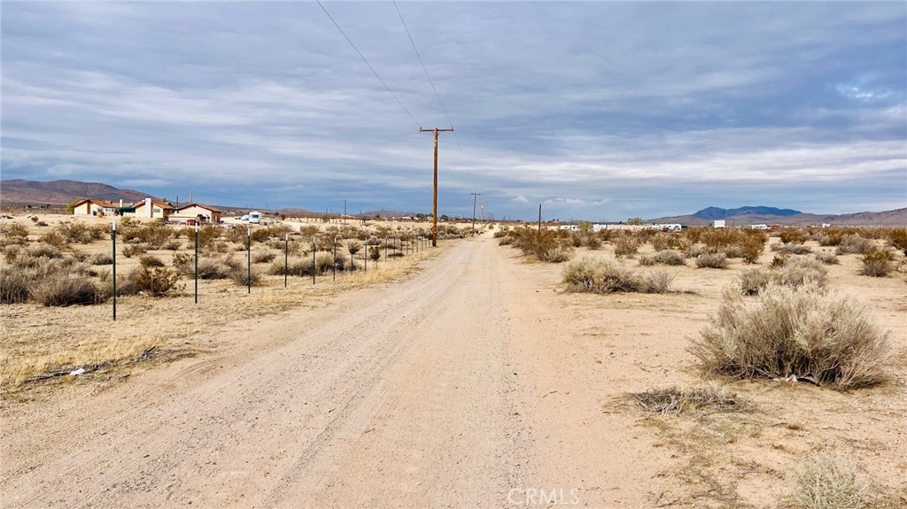47229227 Harris Lane Property Photo 15