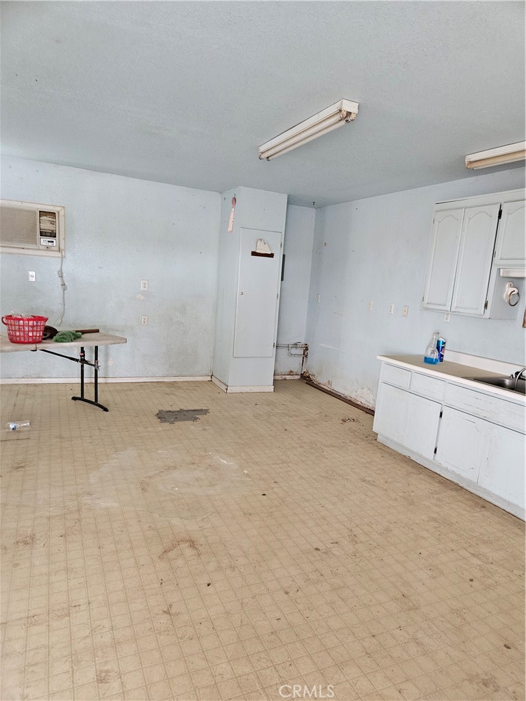 11175 Tyee Road Property Photo 17