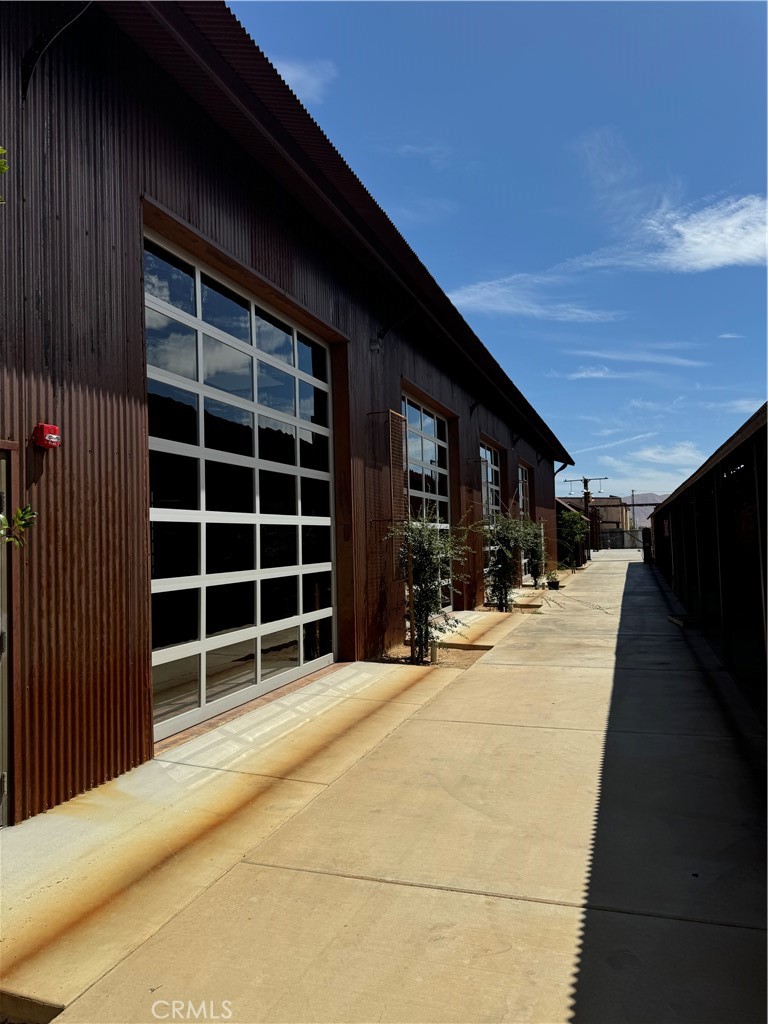 22092 Us Highway 18 Property Photo 18