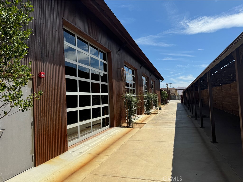 22092 Us Highway 18 Property Photo 19
