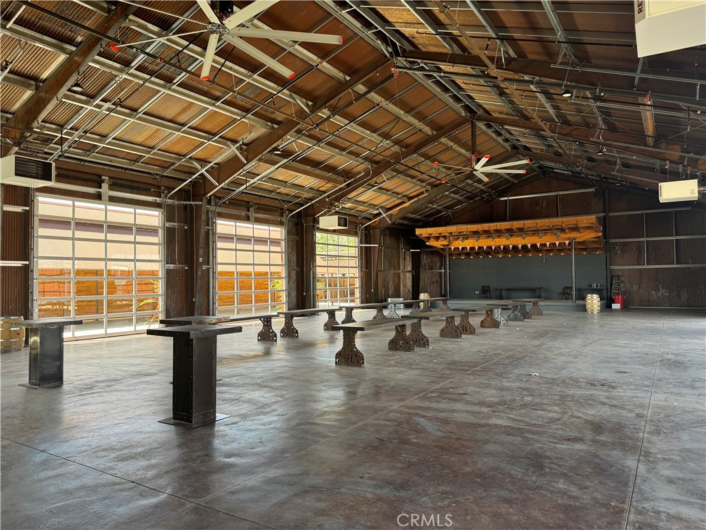 22092 Us Highway 18 Property Photo 22