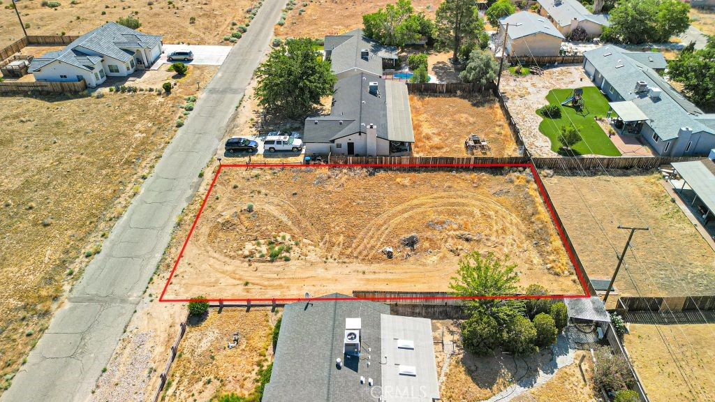 9424 Walpole Avenue Property Photo 4
