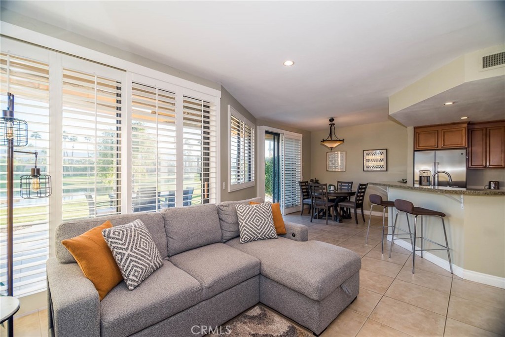 38049 Crocus Lane Property Photo 10