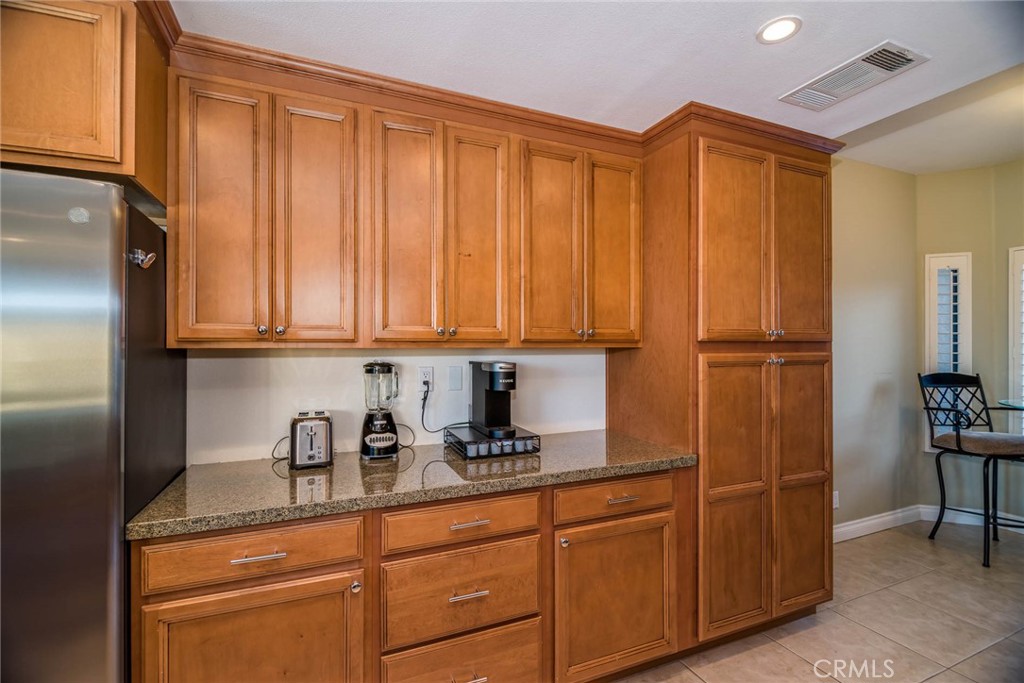38049 Crocus Lane Property Photo 18