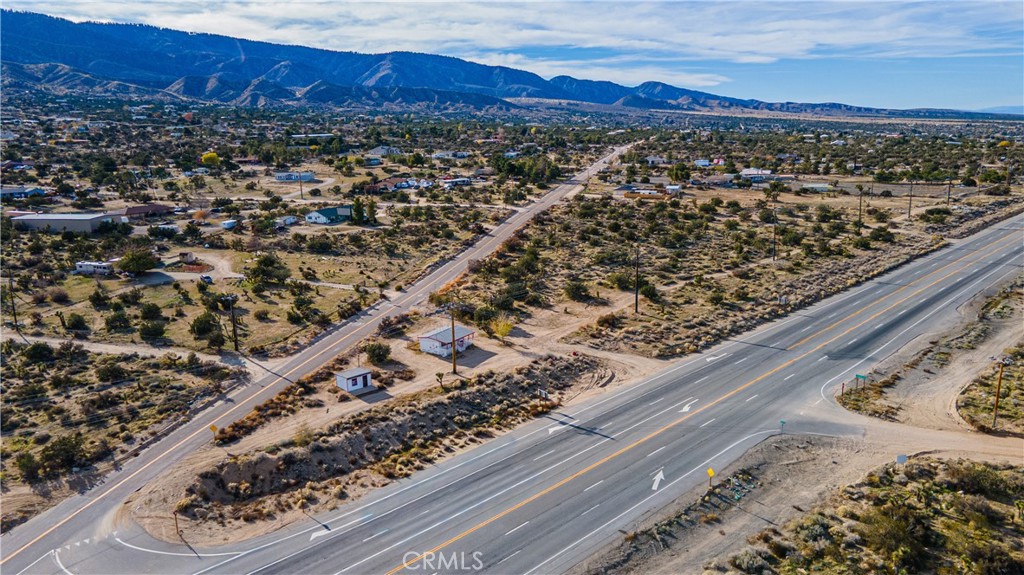1901 Highway 138 Property Photo 1