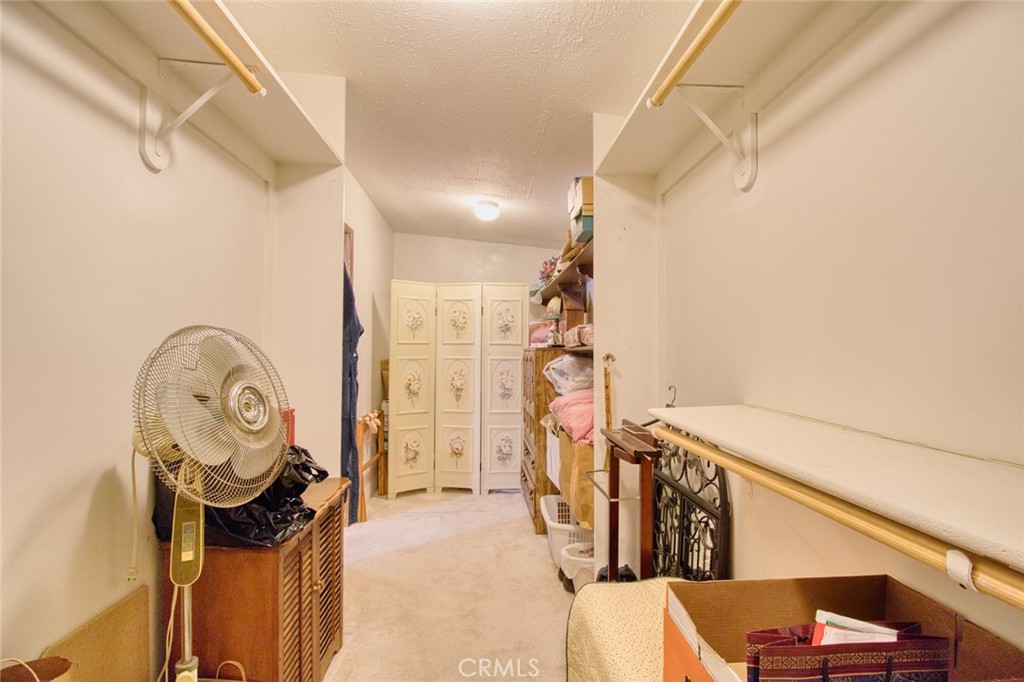 1513 Twin Lakes Property Photo 27