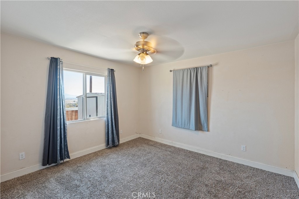 23859 South Road Property Photo 16