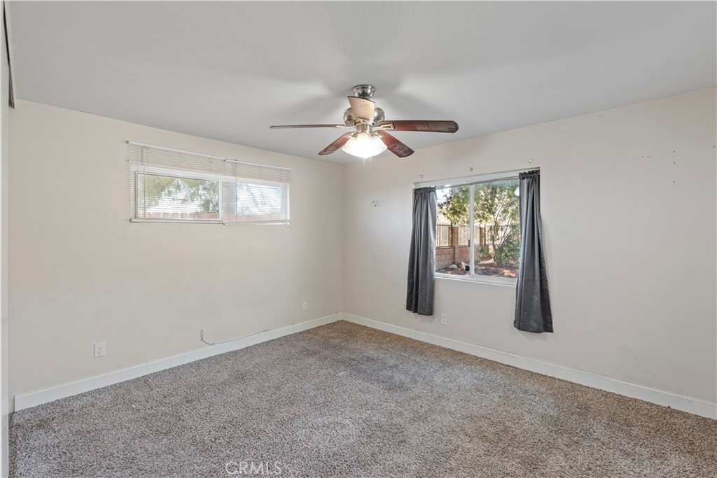 23859 South Road Property Photo 22