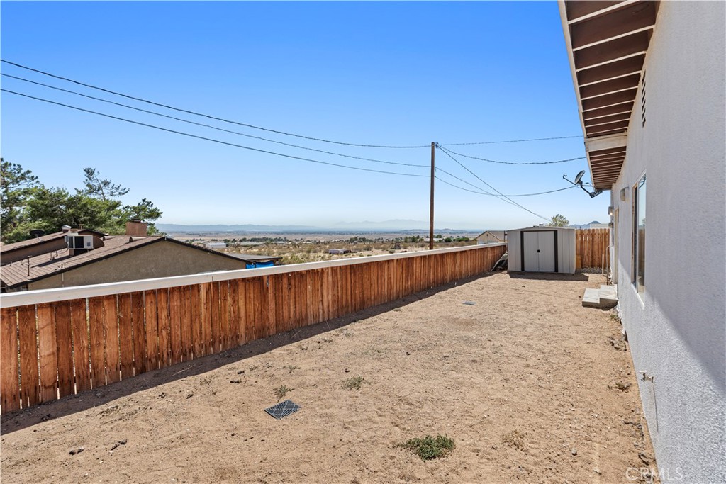23859 South Road Property Photo 25