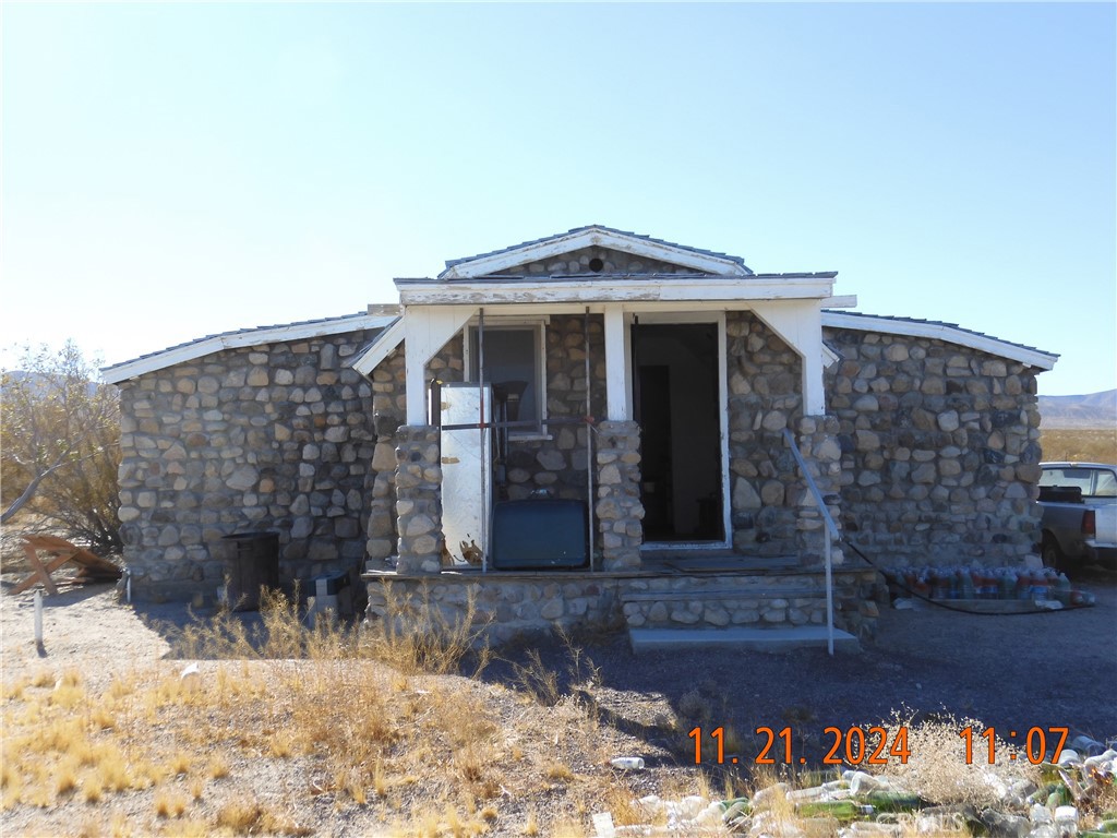 49700 Center Drive Property Photo 5
