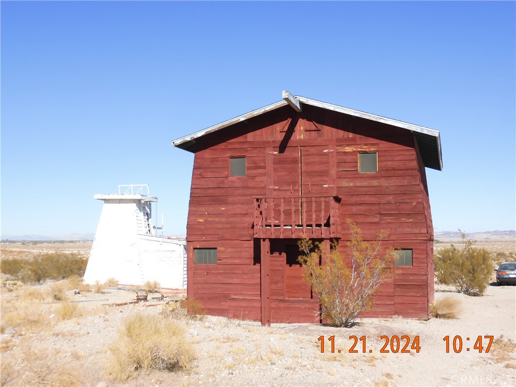 49700 Center Drive Property Photo 12