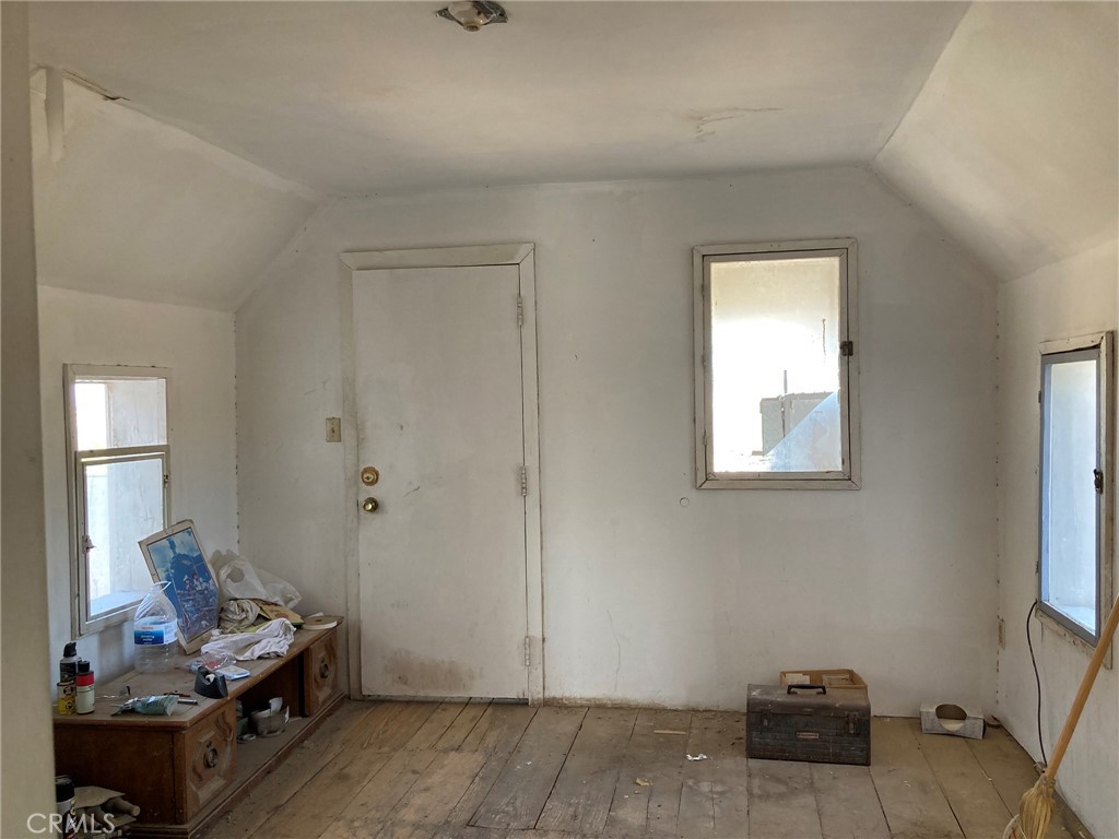 49700 Center Drive Property Photo 32