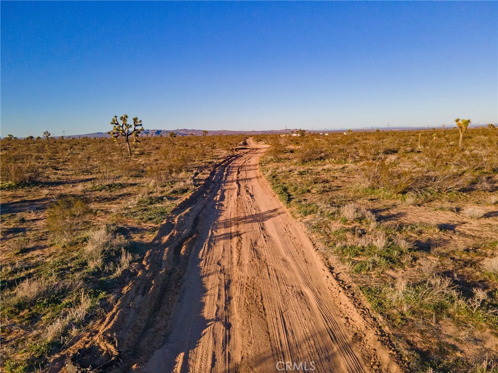 123 Tumbleweed Property Photo 13
