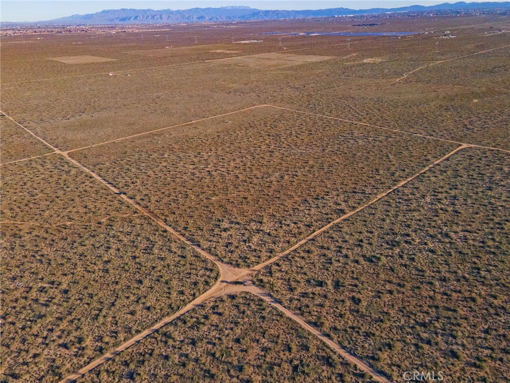 123 Tumbleweed Property Photo 17