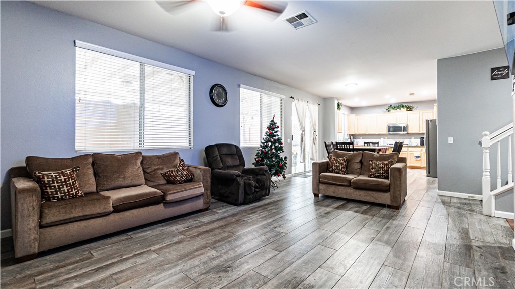 13807 Lemongrass Property Photo 9